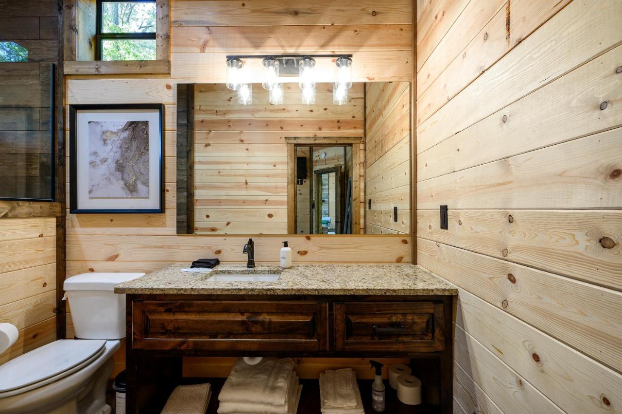 Вілла Bright Modern Luxury - Broken Bow Dream Retreat Екстер'єр фото
